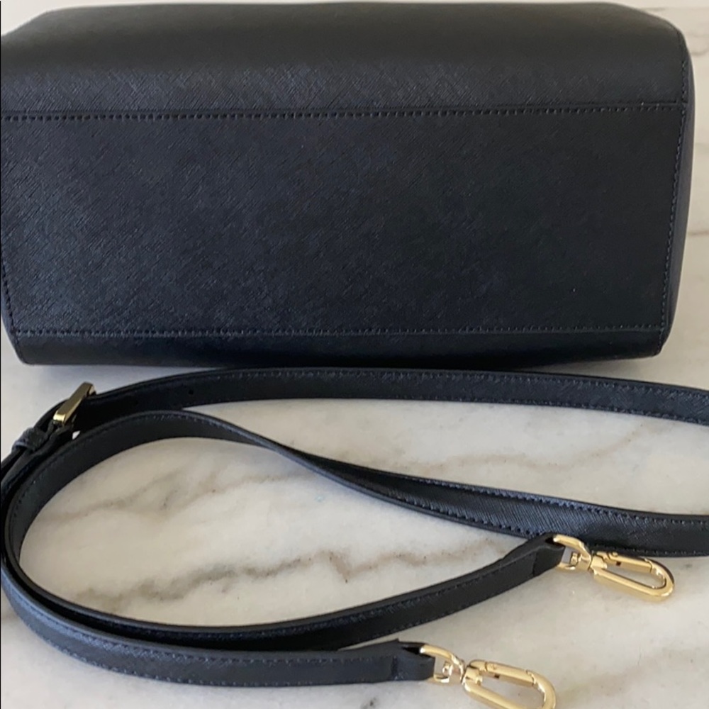 TORY BURCH ROBINSON SATCHEL - Picture 7 of 11